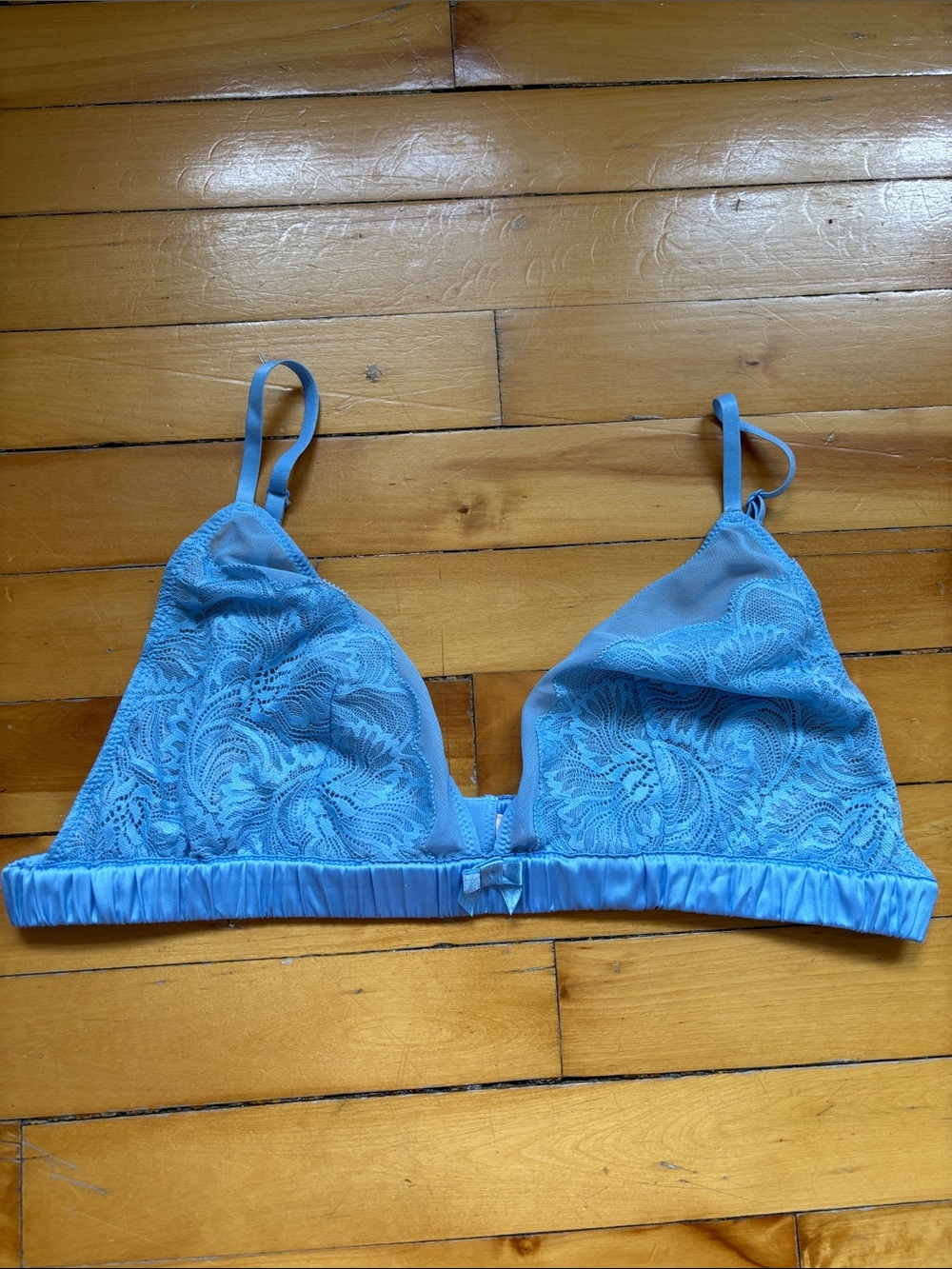 La Vie En Rose Light Blue Lace Bralette